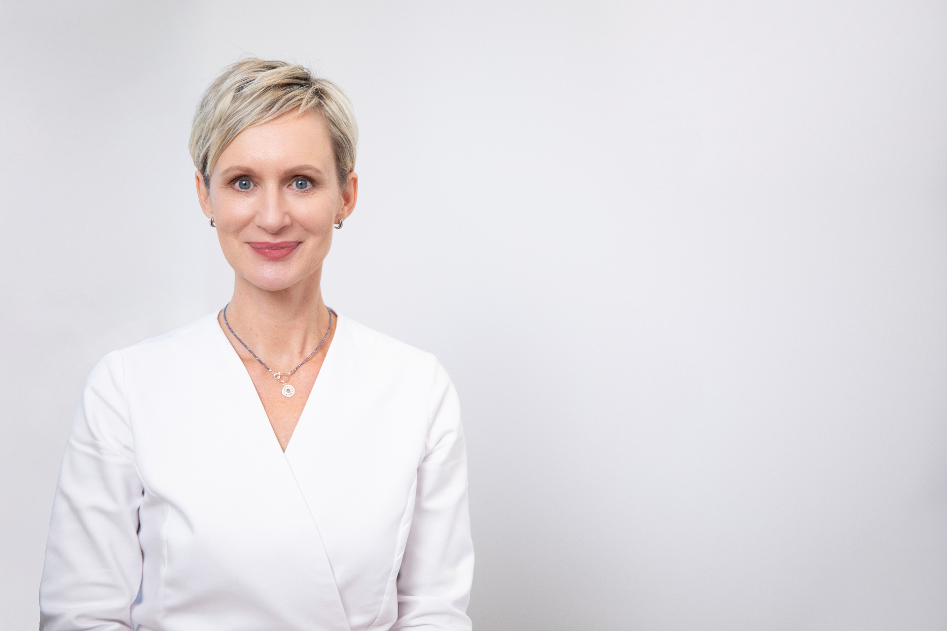 Agnieszka, Heilpraktikerin und Expertin für ästhetische Behandlungen in Bochum